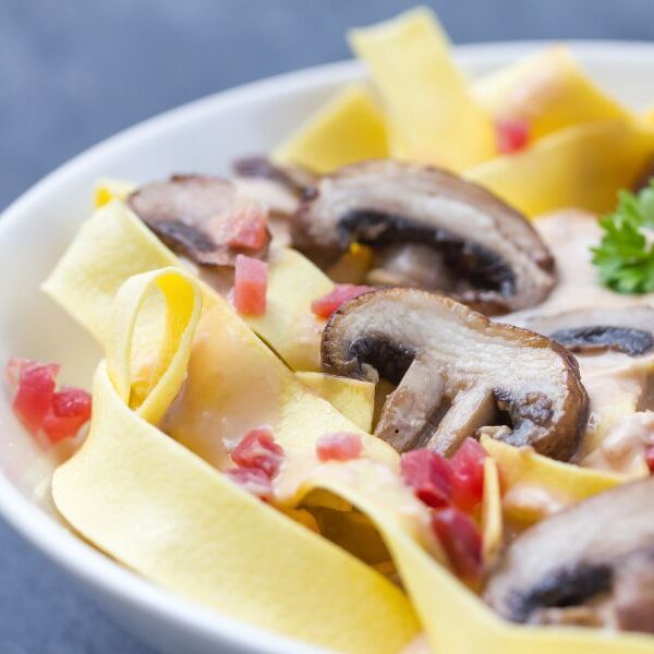 brown-champignons-pasta