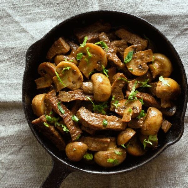 brown-champignons-stews